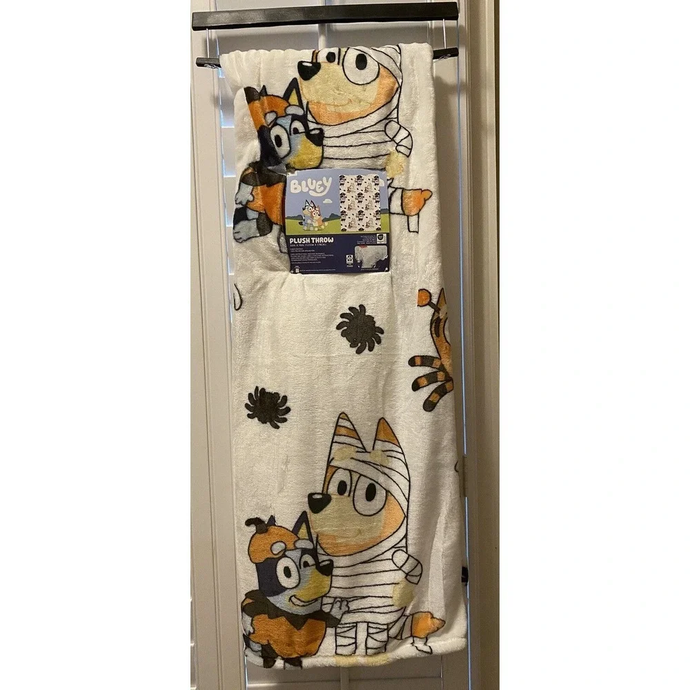 Bluey HALLOWEEN Plush Throw Blanket - Measures 50‎ x 70 Inches